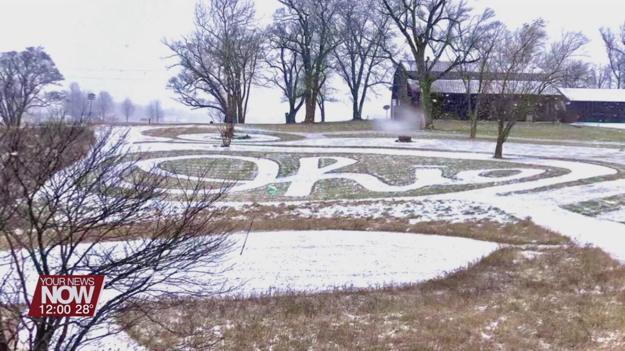Wapakoneta Veteran shows Buckeye pride on front lawn